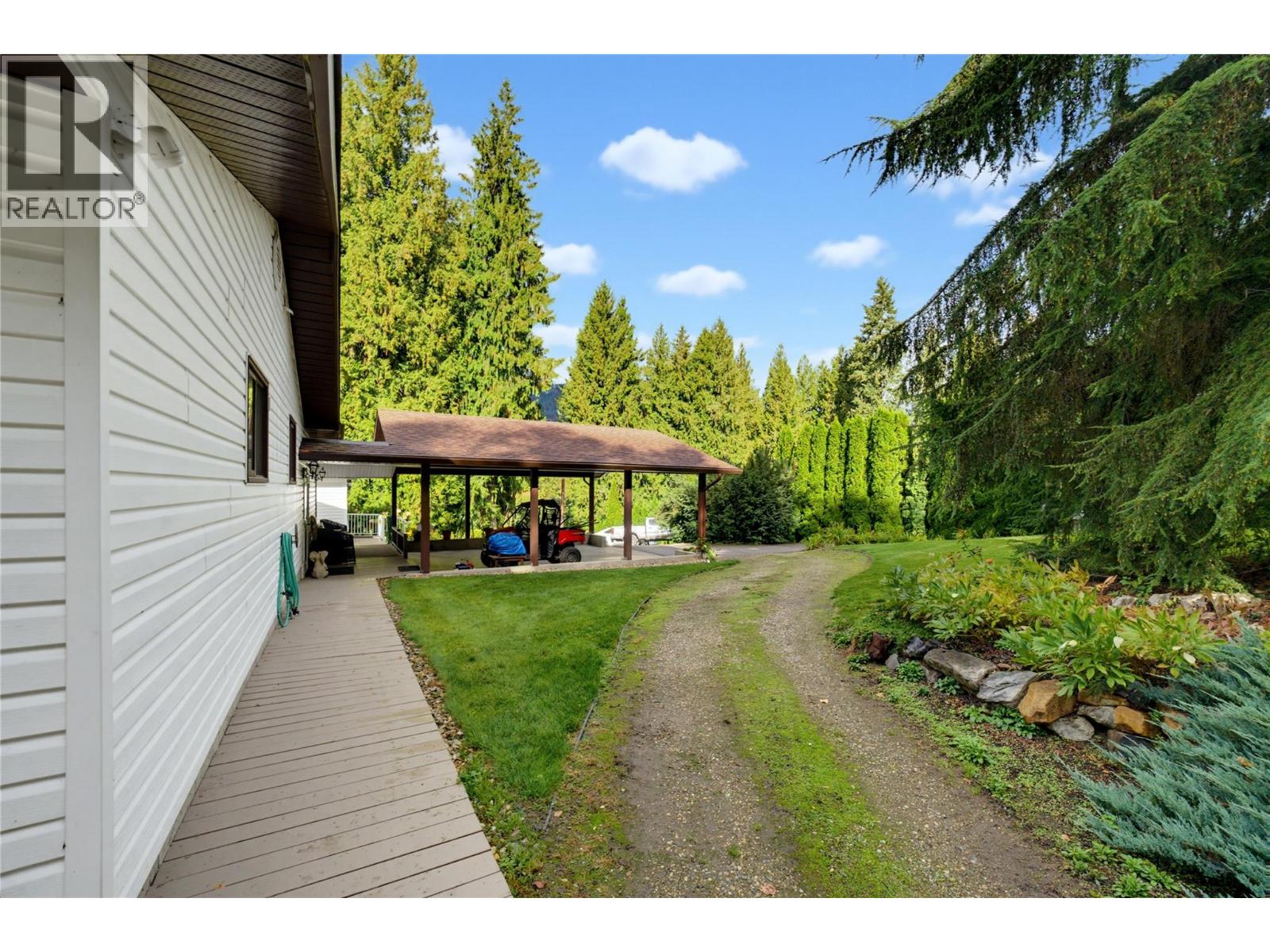 7787 97a Highway, Mara, British Columbia  V0E 2K0 - Photo 42 - 10400969