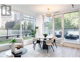 302 - 17 DUNDONALD STREET, Toronto, Ontario