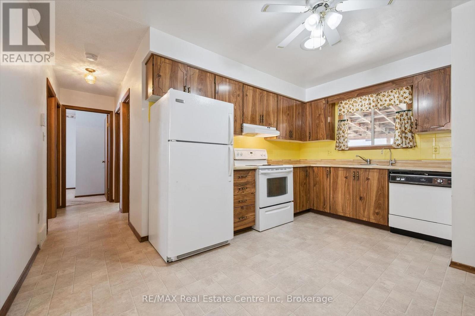 7 Countryside Crescent, Kitchener, Ontario  N2E 2S8 - Photo 13 - X13790260