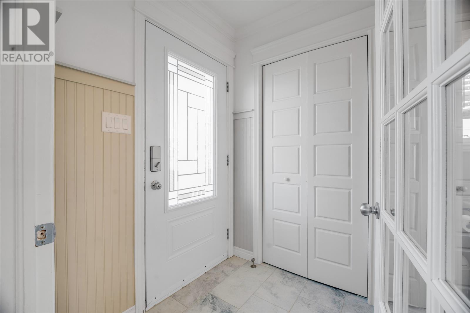 6 Hubbard Place, Mount Pearl — photo 9