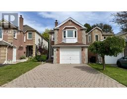 51 LORNA RAE BOULEVARD, Toronto, Ontario