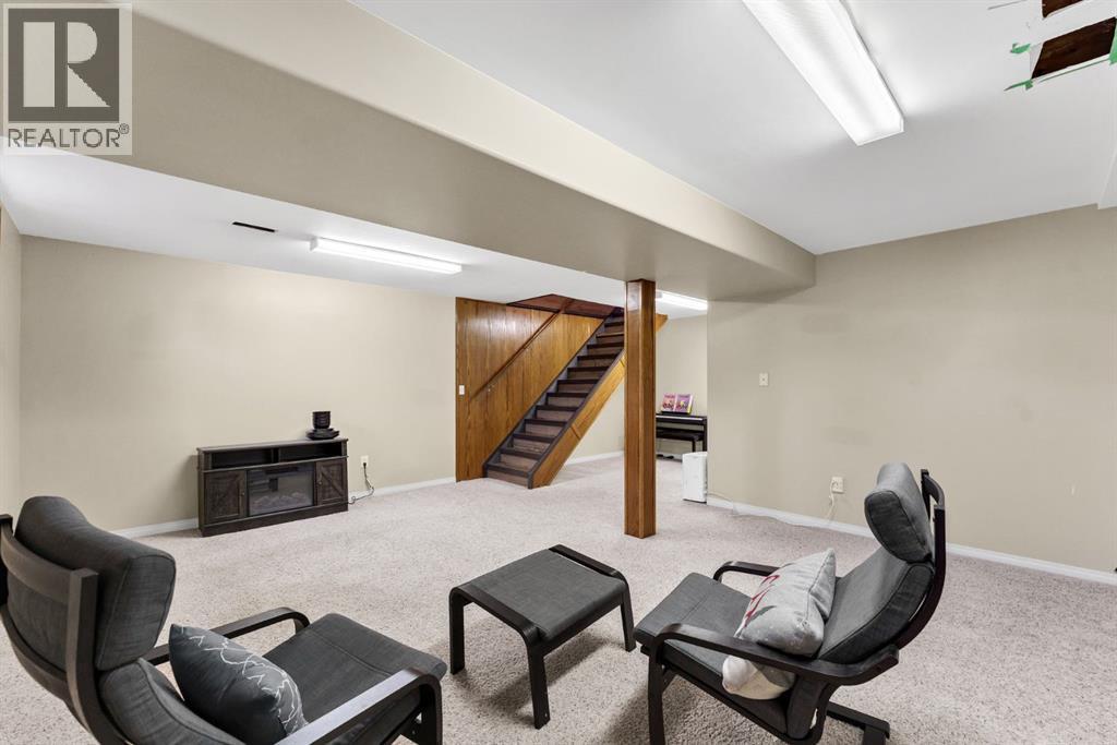 352 Cornell Crescent Sw, Medicine Hat, Alberta  T1A 7Z3 - Photo 23 - A2345042