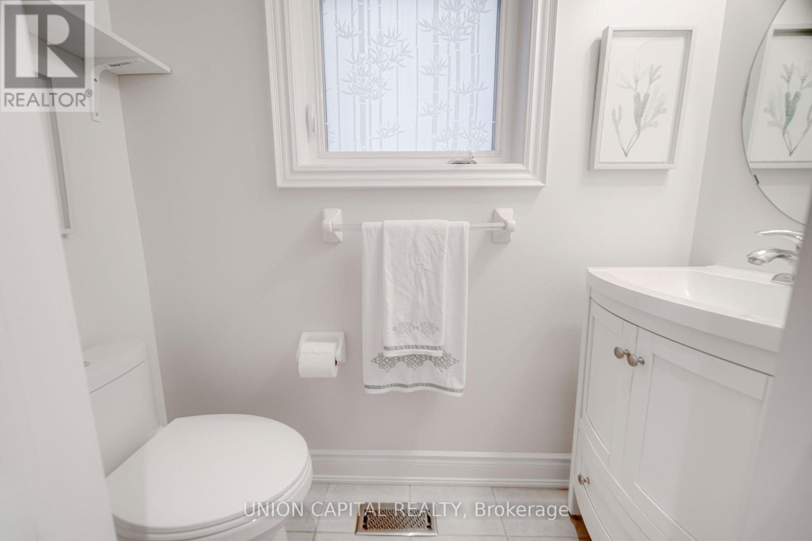 6 Sisina Avenue, Markham (Cathedraltown), Ontario  L6C 0H6 - Photo 16 - N13790142