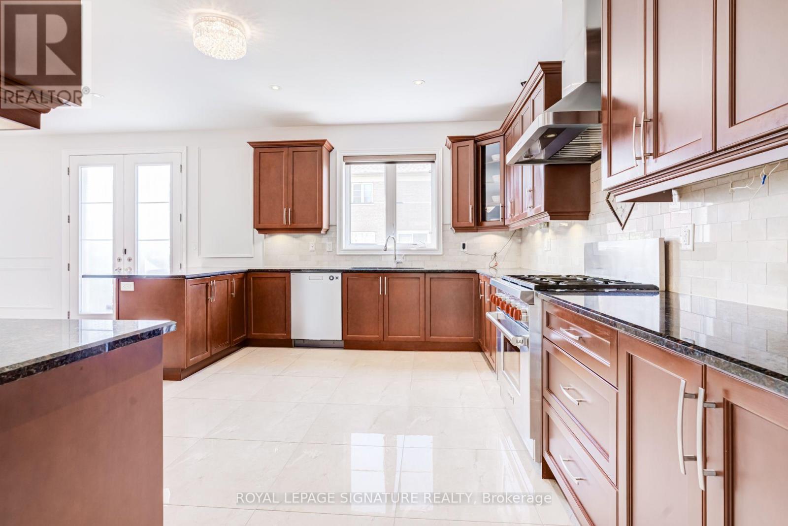 32 West Coast Trail, King (Nobleton), Ontario  L7B 0A4 - Photo 12 - N13790330