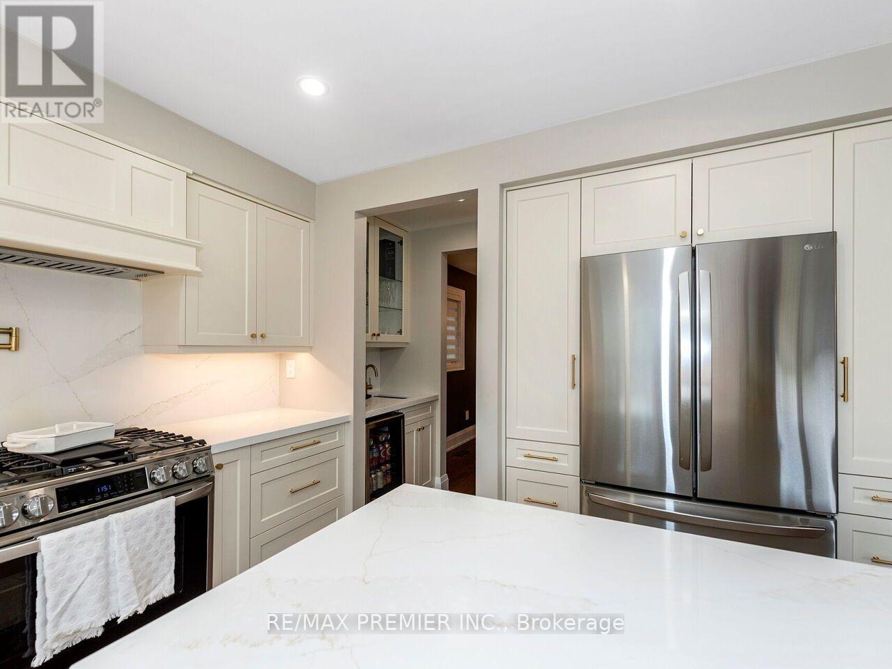 38 Spring Town Road, Vaughan (East Woodbridge), Ontario  L4L 8G2 - Photo 14 - N13790370