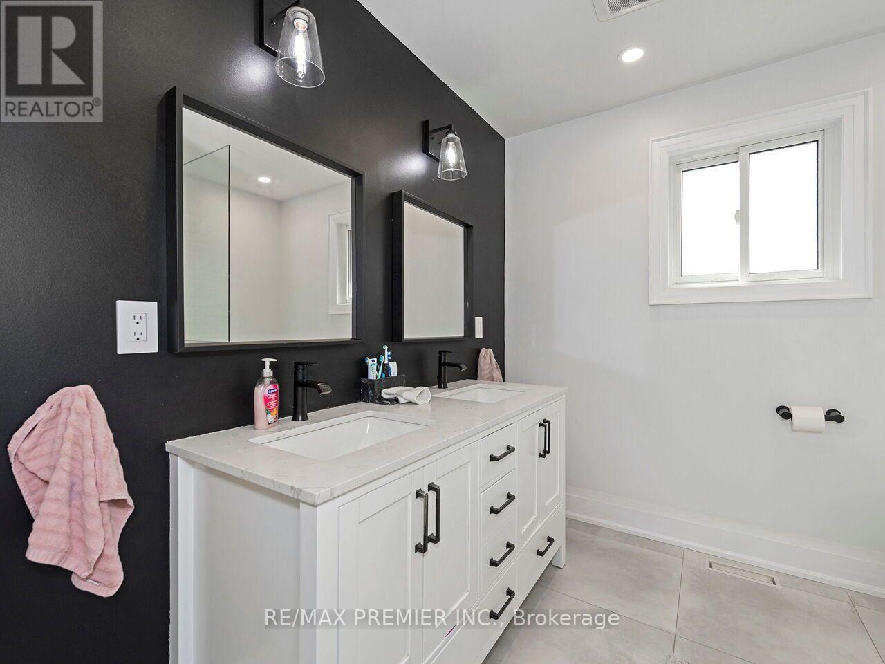 38 Spring Town Road, Vaughan (East Woodbridge), Ontario  L4L 8G2 - Photo 33 - N13790370