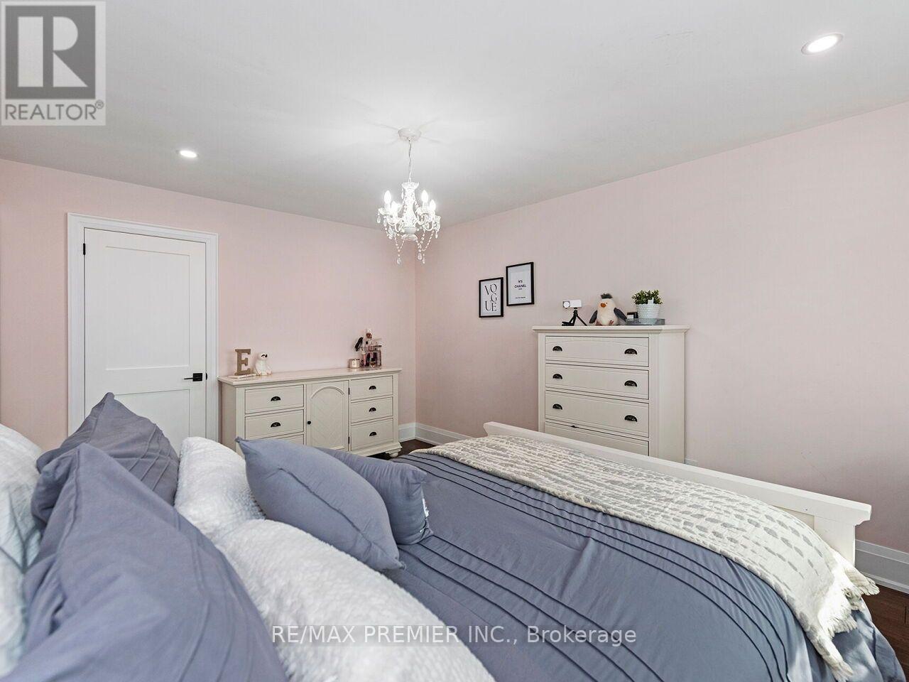 38 Spring Town Road, Vaughan (East Woodbridge), Ontario  L4L 8G2 - Photo 37 - N13790370