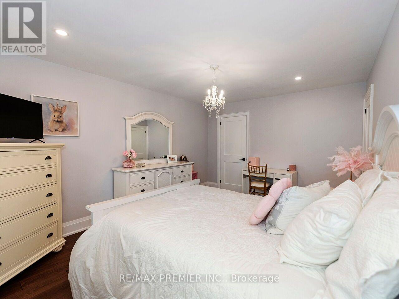 38 Spring Town Road, Vaughan (East Woodbridge), Ontario  L4L 8G2 - Photo 40 - N13790370