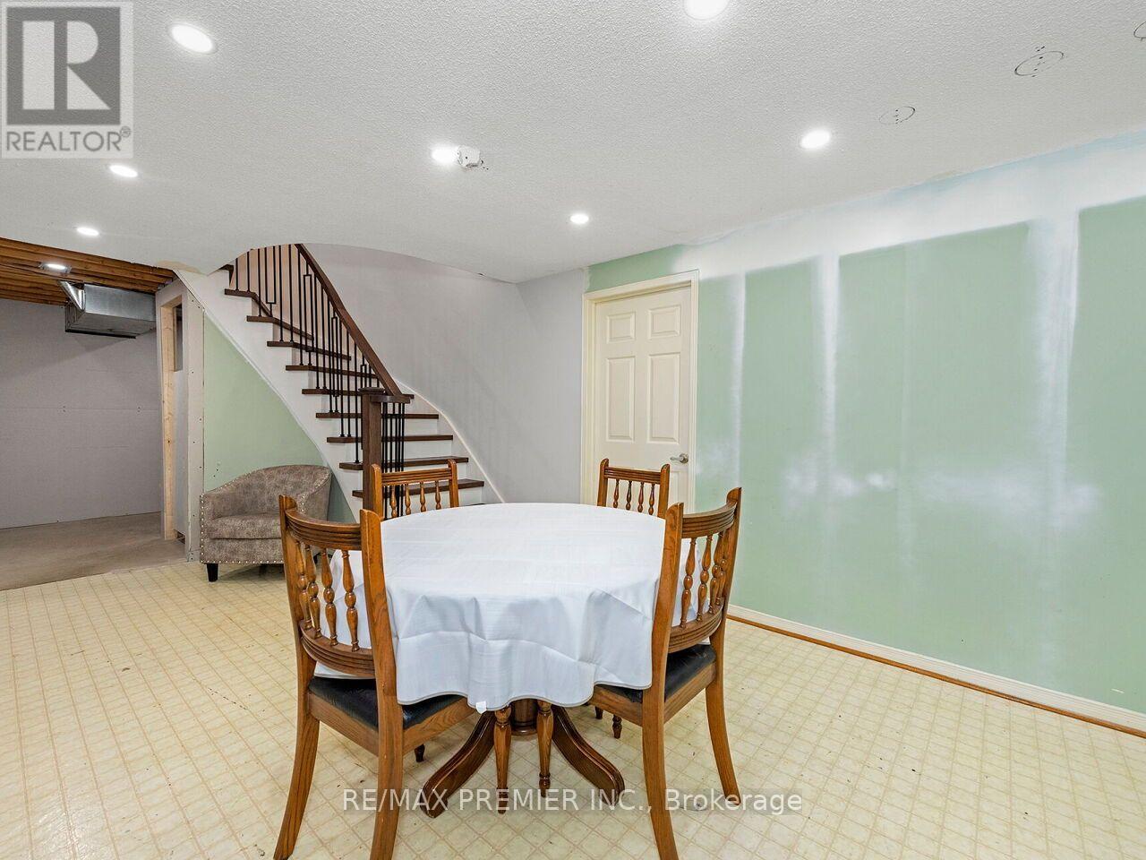 38 Spring Town Road, Vaughan (East Woodbridge), Ontario  L4L 8G2 - Photo 41 - N13790370