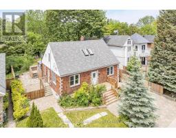 18 HOLGATE STREET, Barrie, Ontario