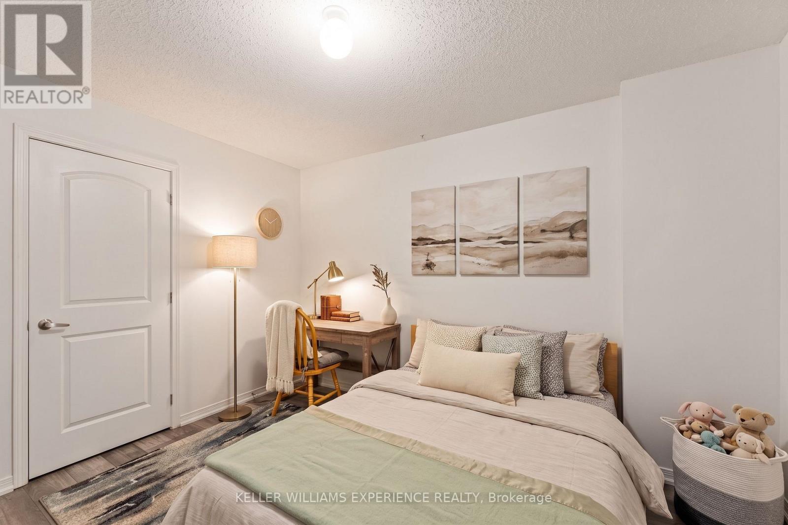 8 - 15 Cheltenham Road, Barrie (Georgian Drive), Ontario  L4M 0E7 - Photo 15 - S13790266