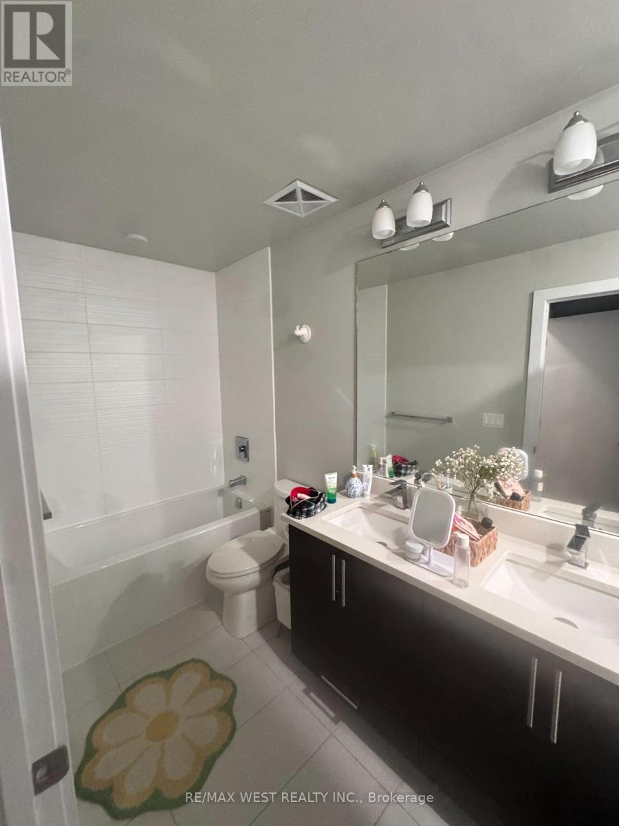 52 - 3 Elsie Lane, Toronto (Dovercourt-Wallace Emerson-Junction), Ontario  M6P 0B8 - Photo 5 - W13789952