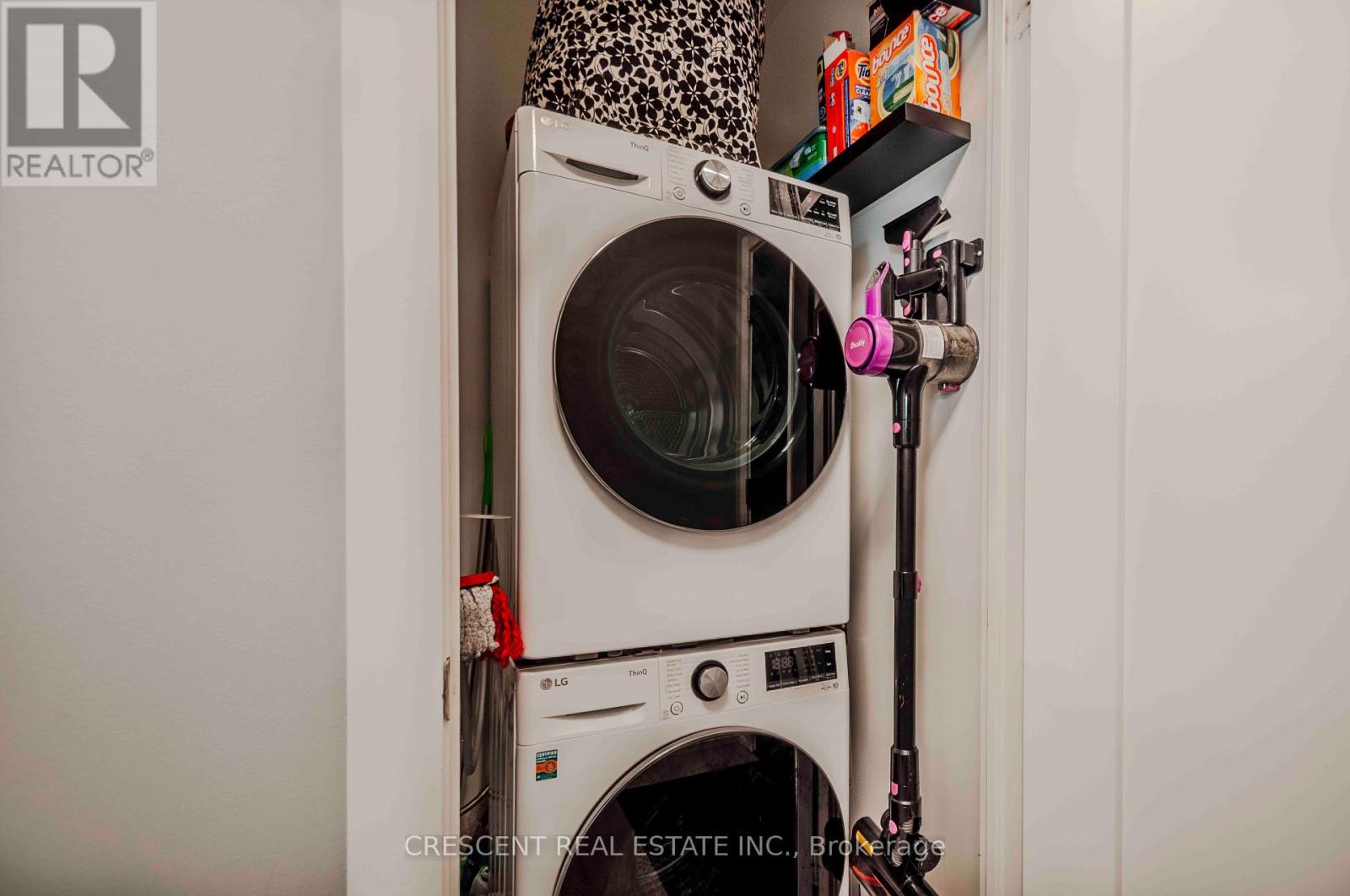 3016 - 9 Mabelle Avenue, Toronto (Islington-City Centre West), Ontario  M9A 0E1 - Photo 6 - W13790000