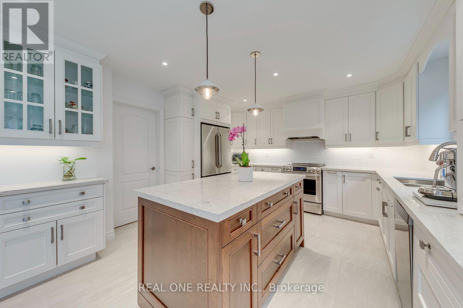 415 March Crescent, Oakville (Ro River Oaks), Ontario  L6H 5X7 - Photo 20 - W13790056
