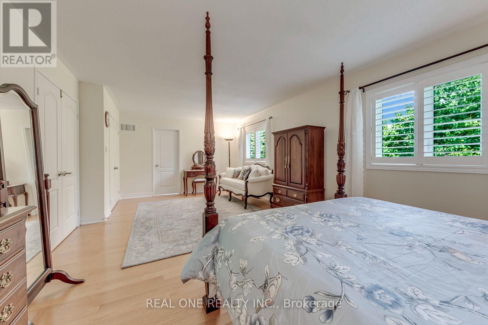 415 March Crescent, Oakville (Ro River Oaks), Ontario  L6H 5X7 - Photo 28 - W13790056