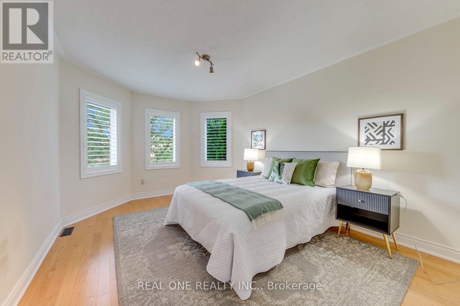 415 March Crescent, Oakville (Ro River Oaks), Ontario  L6H 5X7 - Photo 35 - W13790056