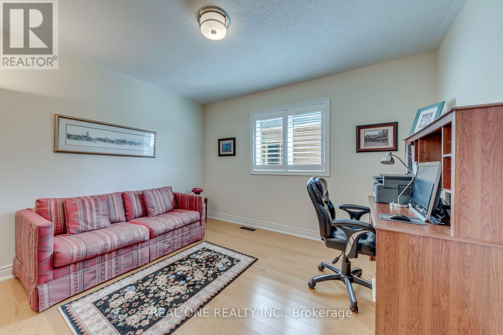 415 March Crescent, Oakville (Ro River Oaks), Ontario  L6H 5X7 - Photo 38 - W13790056