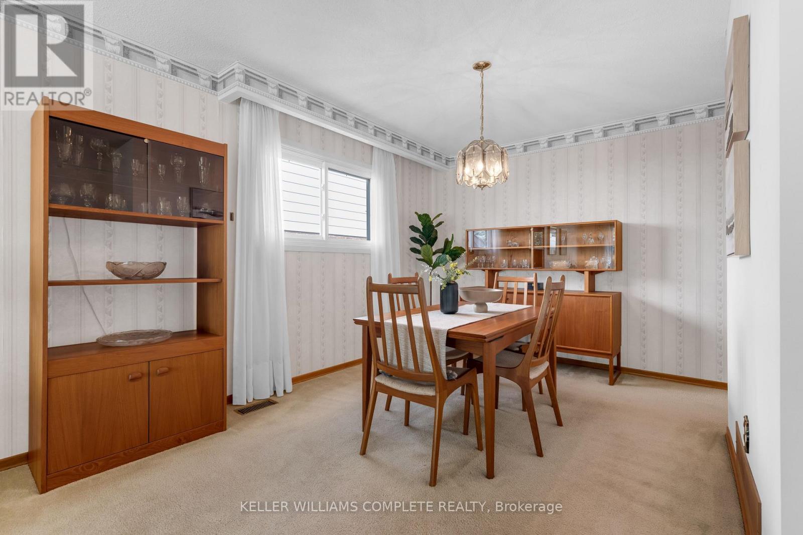 2134 Cartier Crescent, Burlington (Brant Hills), Ontario  L7P 2Z5 - Photo 8 - W13790086