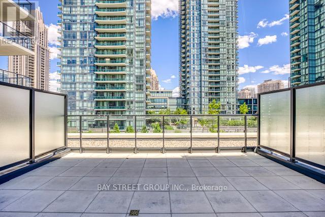 610 - 4085 Parkside Village Drive, Mississauga (Creditview), Ontario  L5B 0K9 - Photo 3 - W13790186