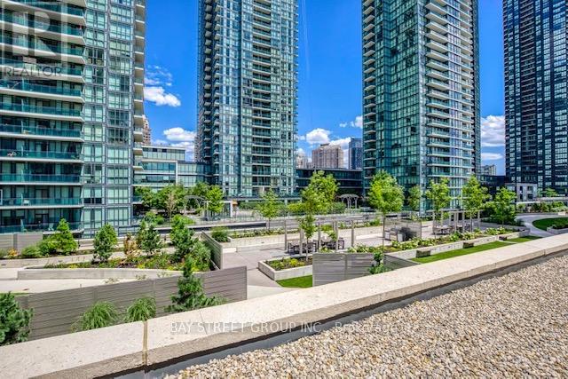 610 - 4085 Parkside Village Drive, Mississauga (Creditview), Ontario  L5B 0K9 - Photo 6 - W13790186