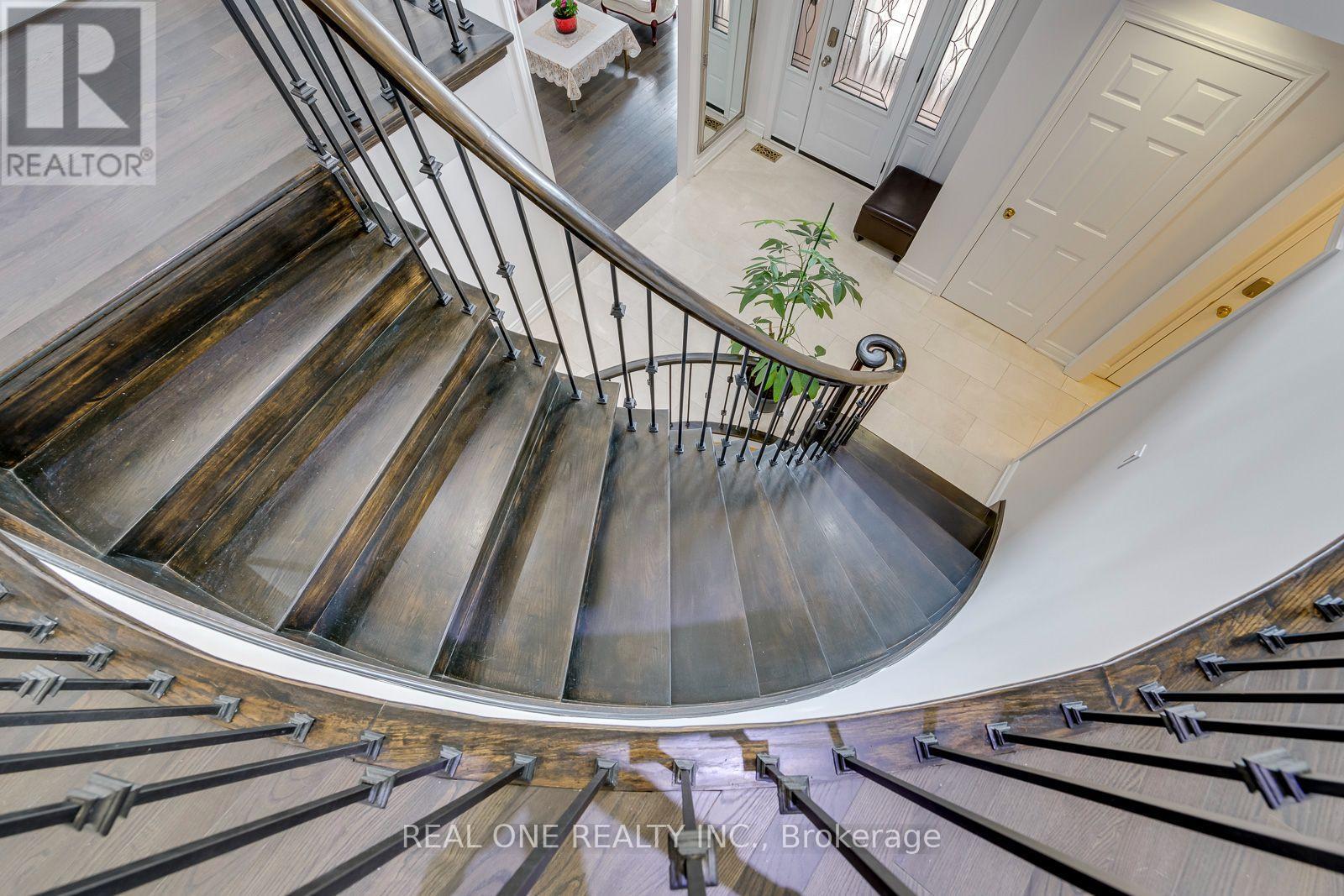2041 Madden Boulevard, Oakville, Ontario  L6H 3N9 - Photo 28 - W13790192
