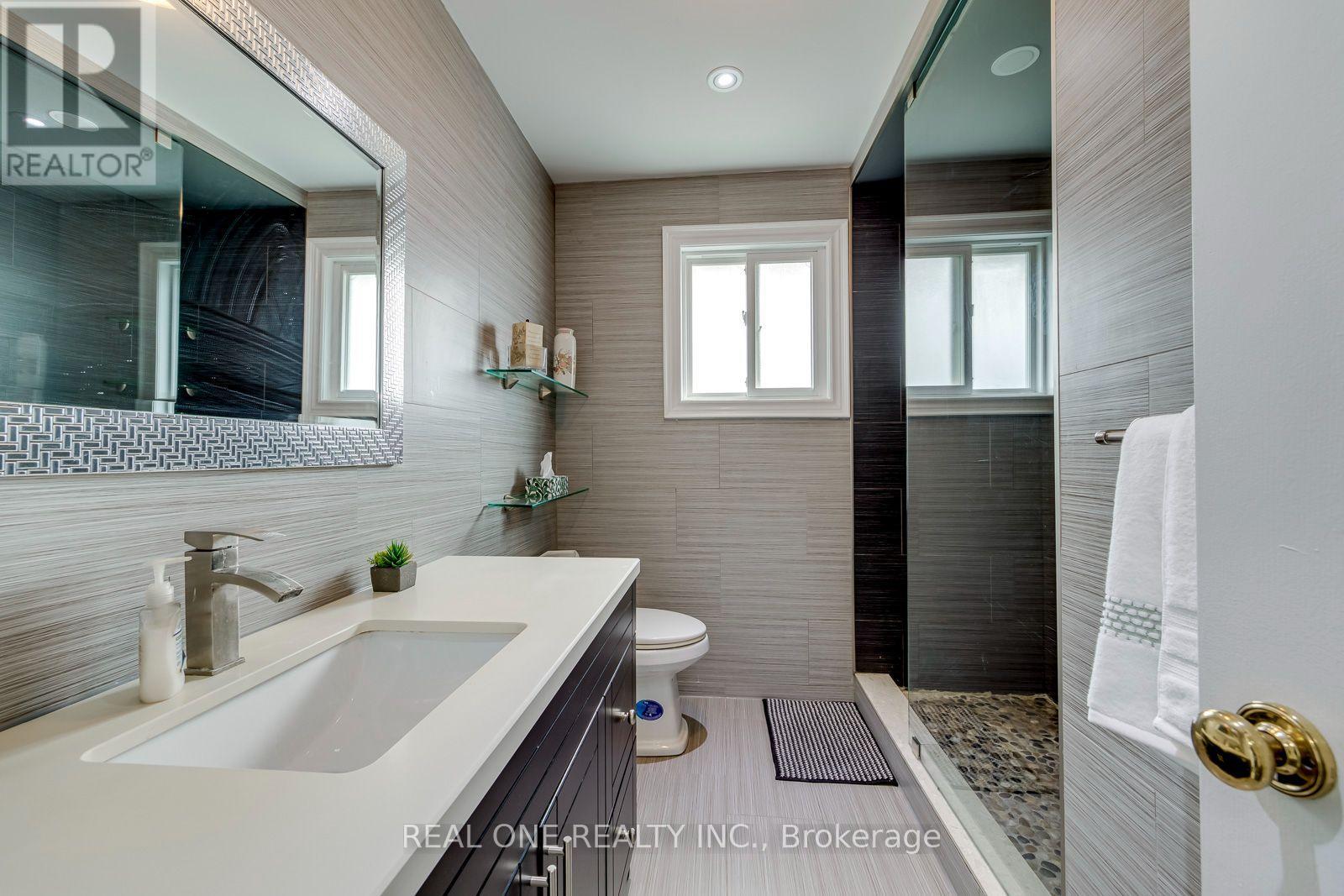 2041 Madden Boulevard, Oakville, Ontario  L6H 3N9 - Photo 39 - W13790192