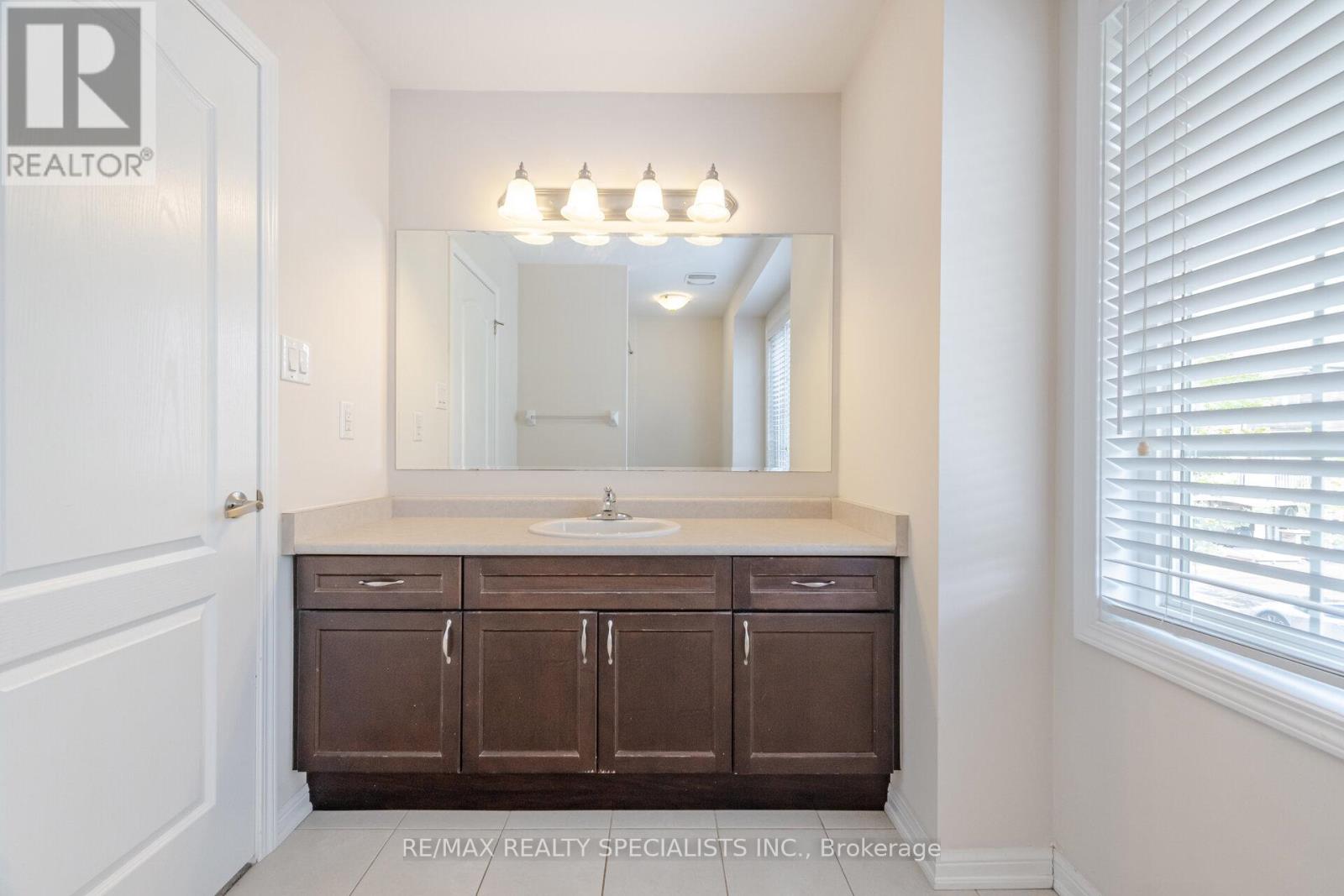210 Woodley Crescent, Milton (Wi Willmott), Ontario  L9T 8B8 - Photo 33 - W13790318