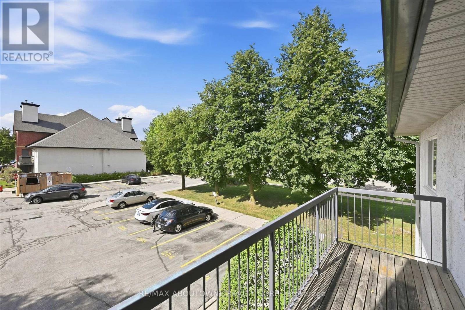 1121 - 1450 Glen Abbey Gate, Oakville (Ga Glen Abbey), Ontario  L6M 2V7 - Photo 11 - W13790338