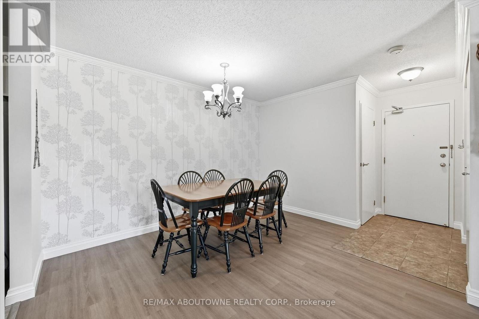 1121 - 1450 Glen Abbey Gate, Oakville (Ga Glen Abbey), Ontario  L6M 2V7 - Photo 14 - W13790338