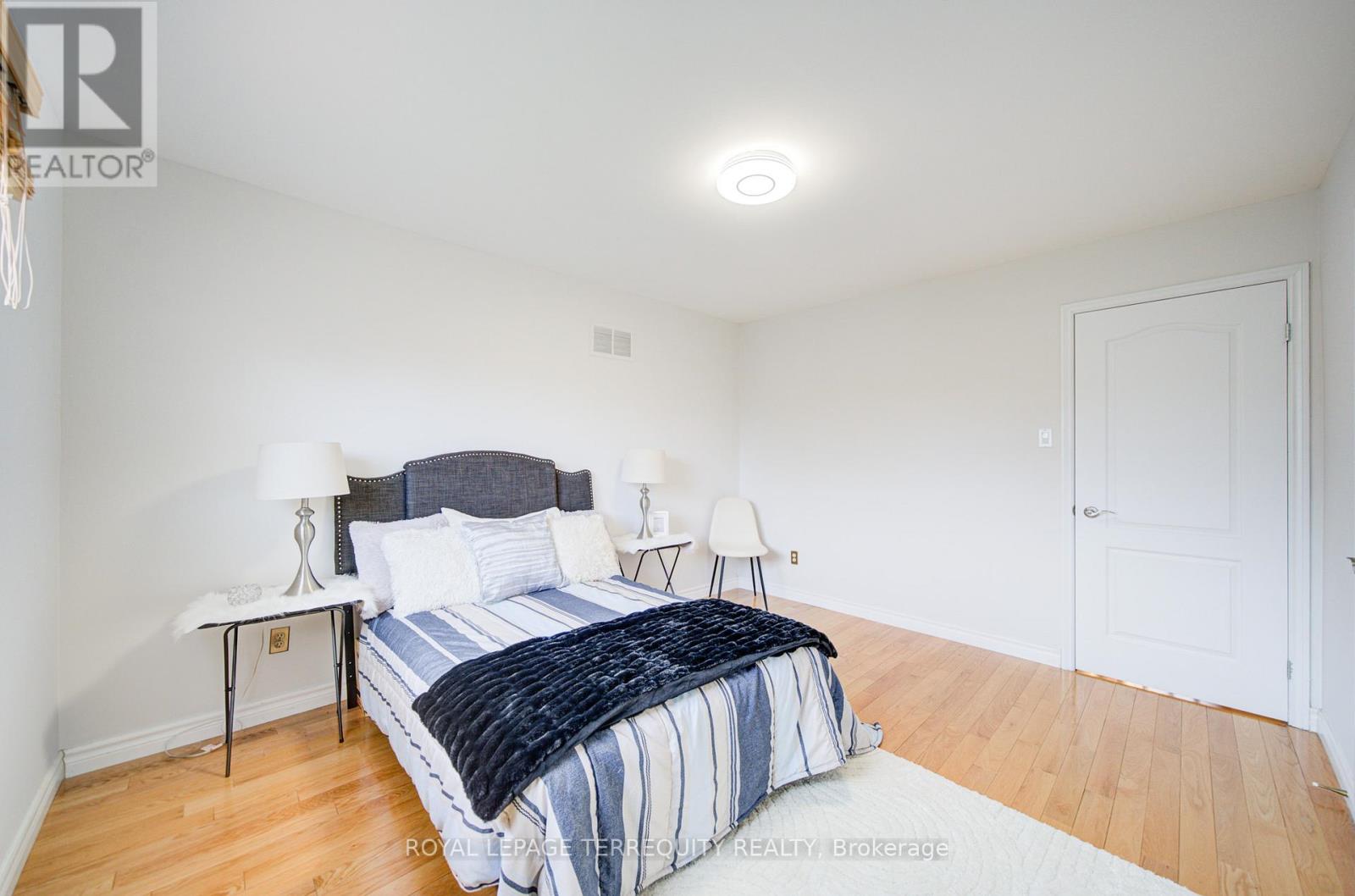 1656 Carrington Road, Mississauga (East Credit), Ontario  L5M 2K2 - Photo 20 - W13790406