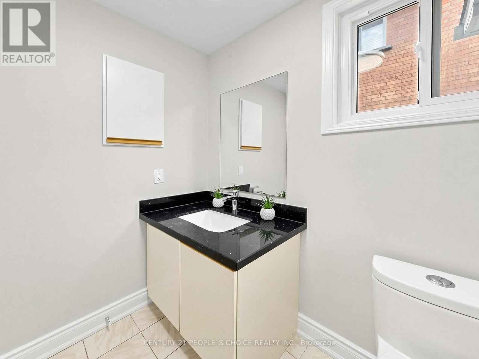 1125 Ivandale Drive, Mississauga (East Credit), Ontario  L5V 1A9 - Photo 16 - W13790416