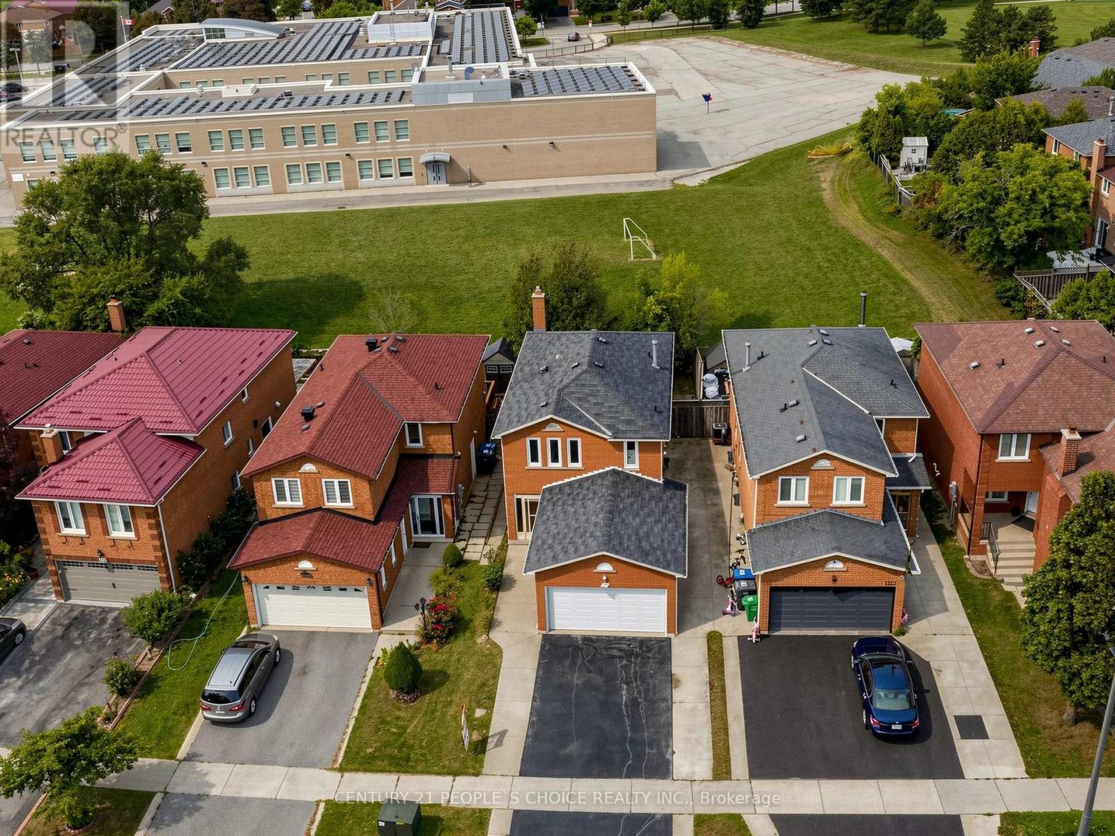 1125 Ivandale Drive, Mississauga (East Credit), Ontario  L5V 1A9 - Photo 43 - W13790416