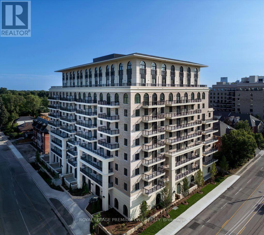 101 - 38 EARLINGTON AVENUE, Toronto, Ontario
