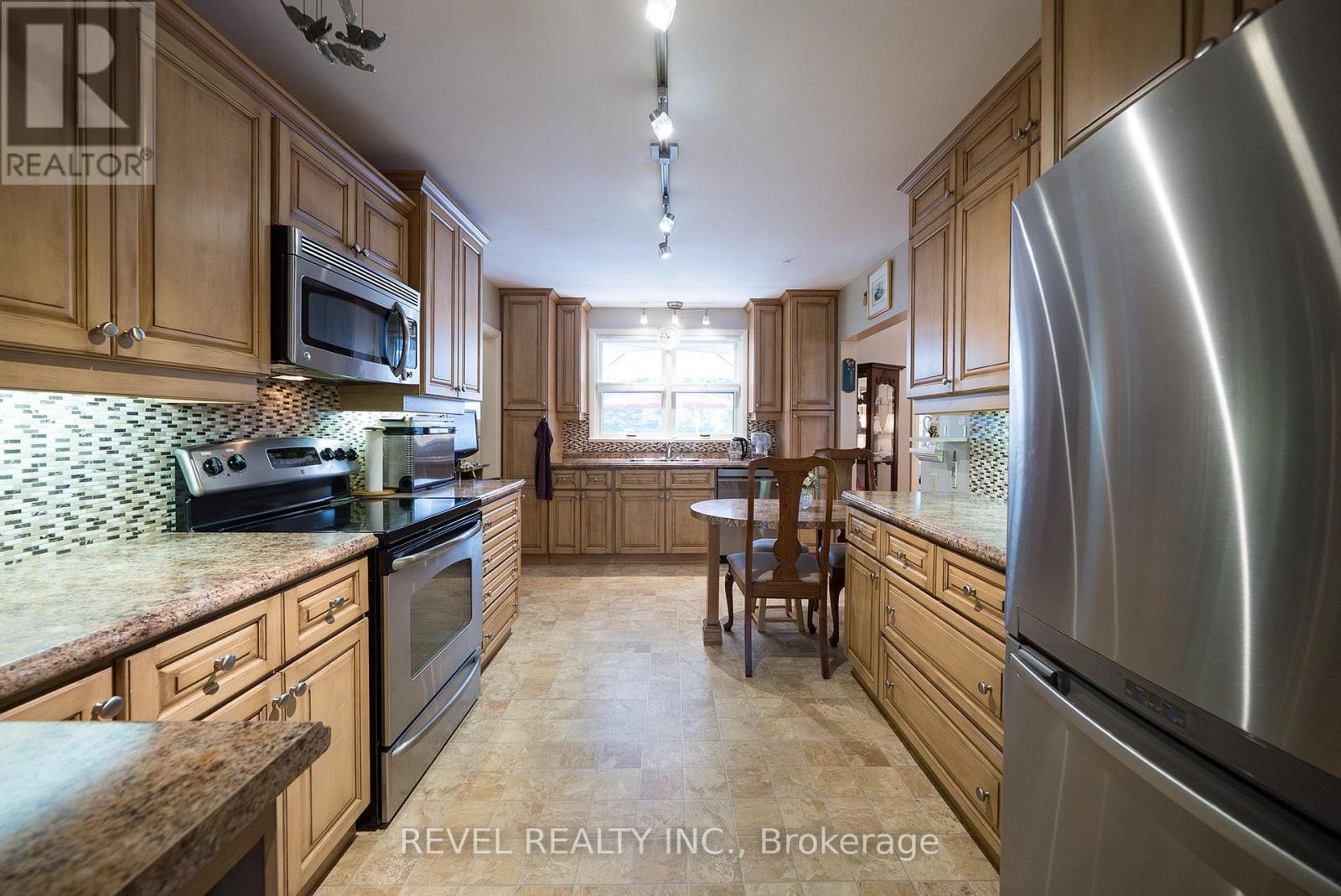 57 Devon Street, Brantford, Ontario  N3R 1M5 - Photo 13 - X13789978