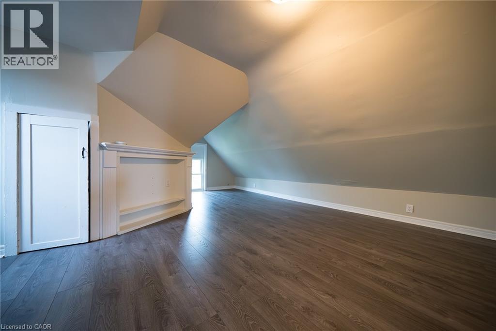 102 Pearl Street N, Hamilton, Ontario  L8R 2Z3 - Photo 21 - 40860921