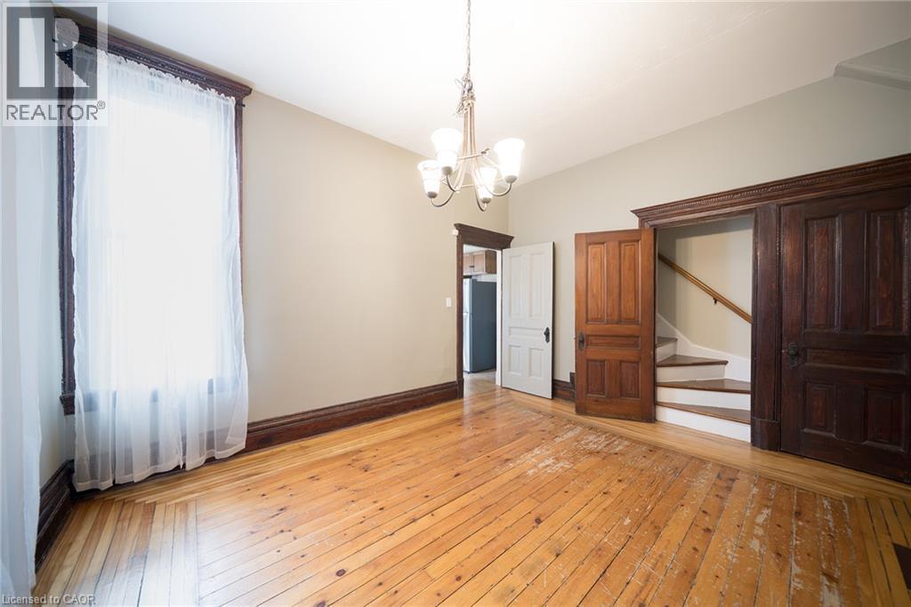 102 Pearl Street N, Hamilton, Ontario  L8R 2Z3 - Photo 7 - 40860921