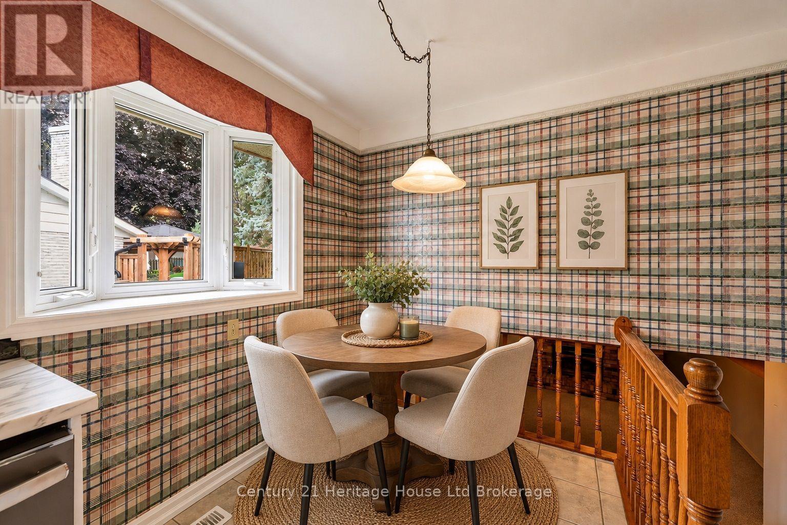 27 Silcox Place, Woodstock, Ontario  N4S 8M8 - Photo 18 - X13768644