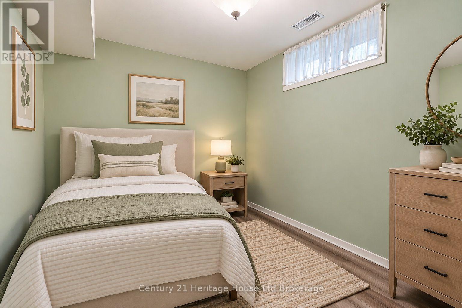 27 Silcox Place, Woodstock, Ontario  N4S 8M8 - Photo 32 - X13768644