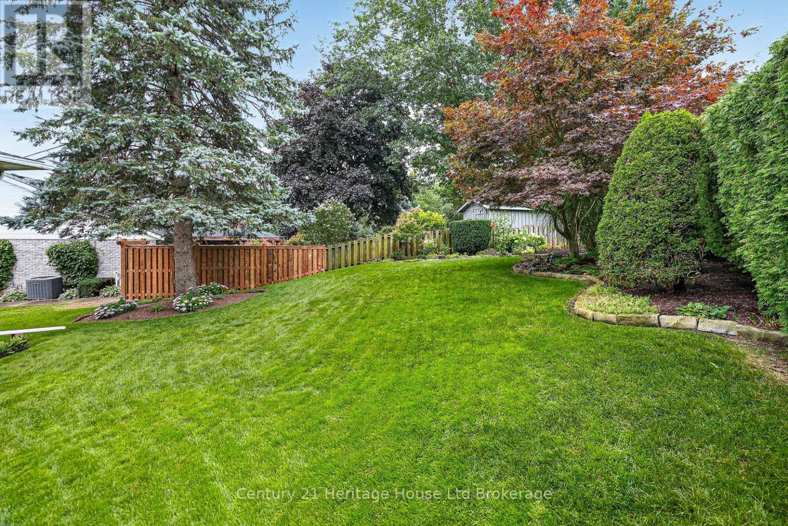 27 Silcox Place, Woodstock, Ontario  N4S 8M8 - Photo 43 - X13768644