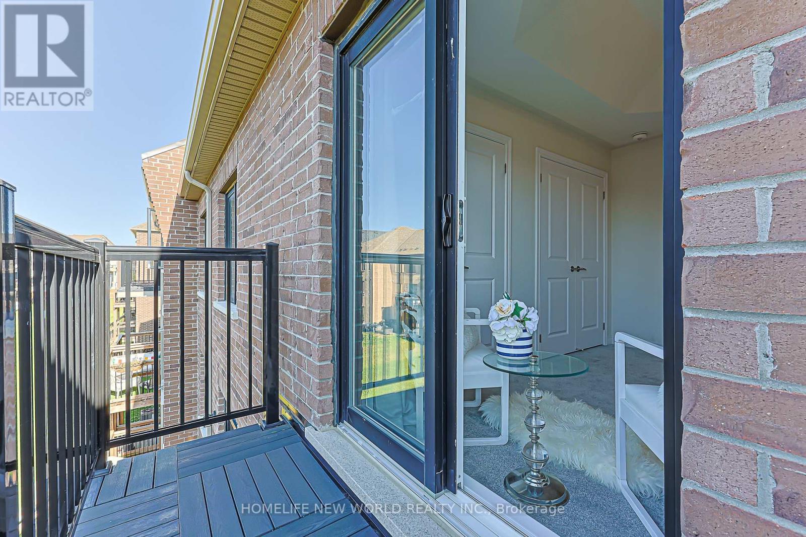 56 Elkington Crescent, Whitby, Ontario  L1P 0L7 - Photo 18 - E13789676