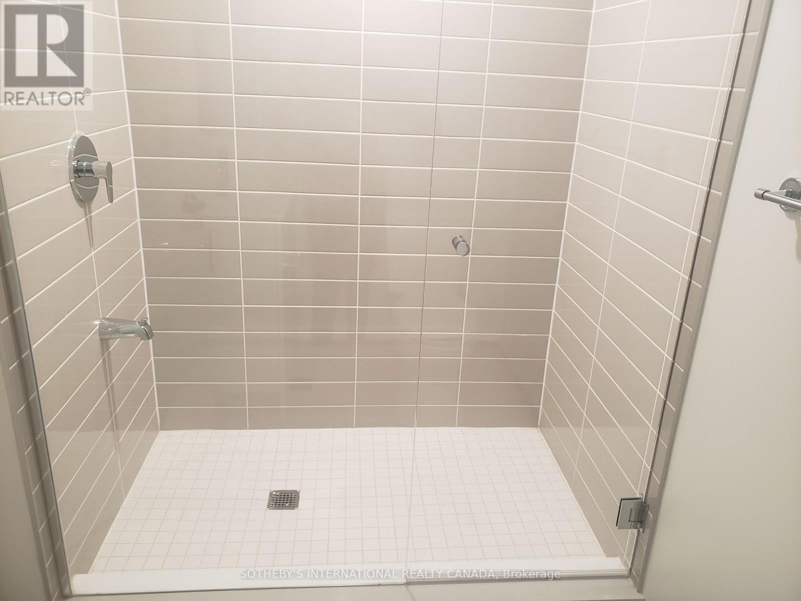 201 - 4010 Eglinton Avenue W, Toronto, Ontario  M9A 0G5 - Photo 8 - W13789510