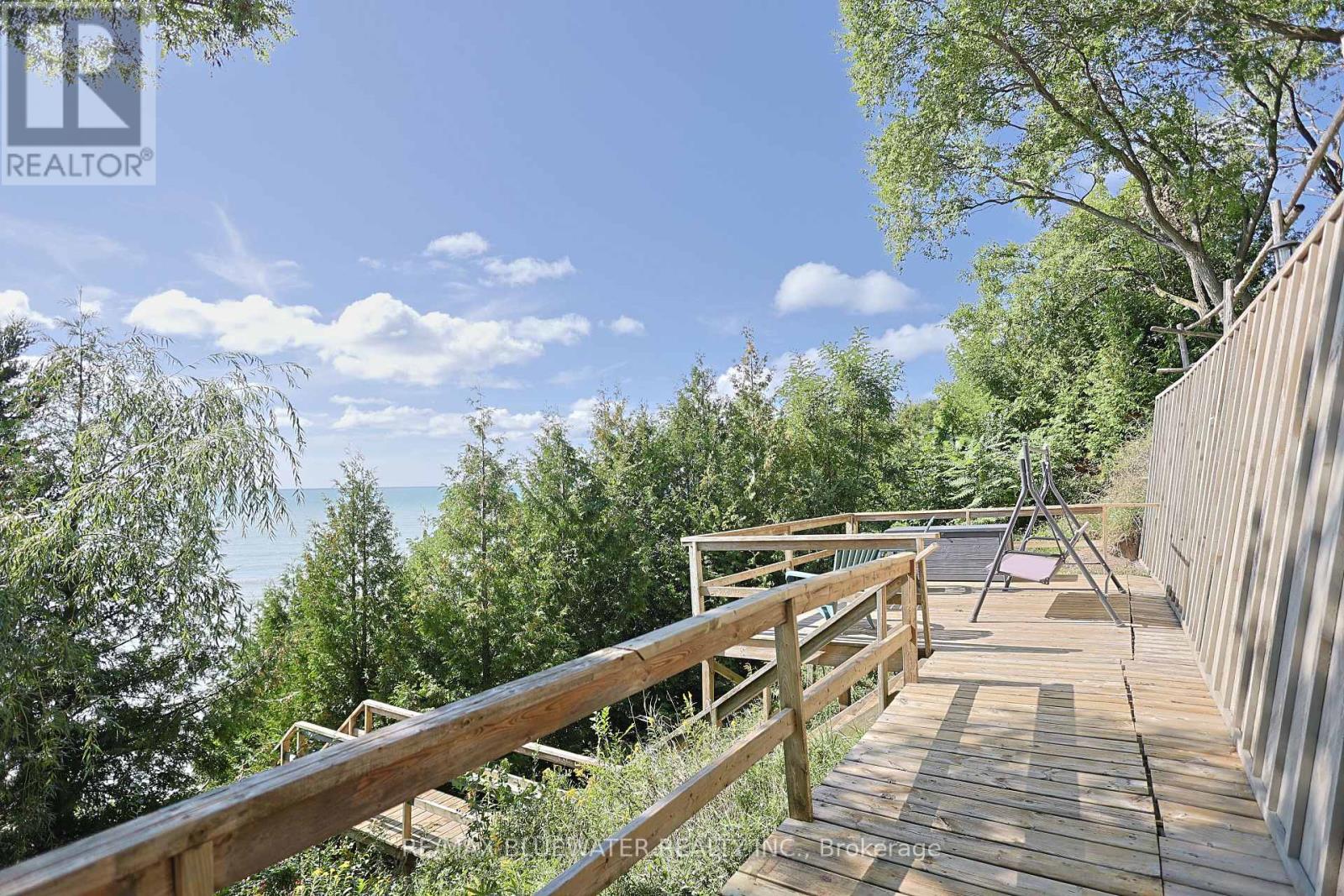 73031 Denise Court, Bluewater, Ontario  N0M 2T0 - Photo 45 - X13479440