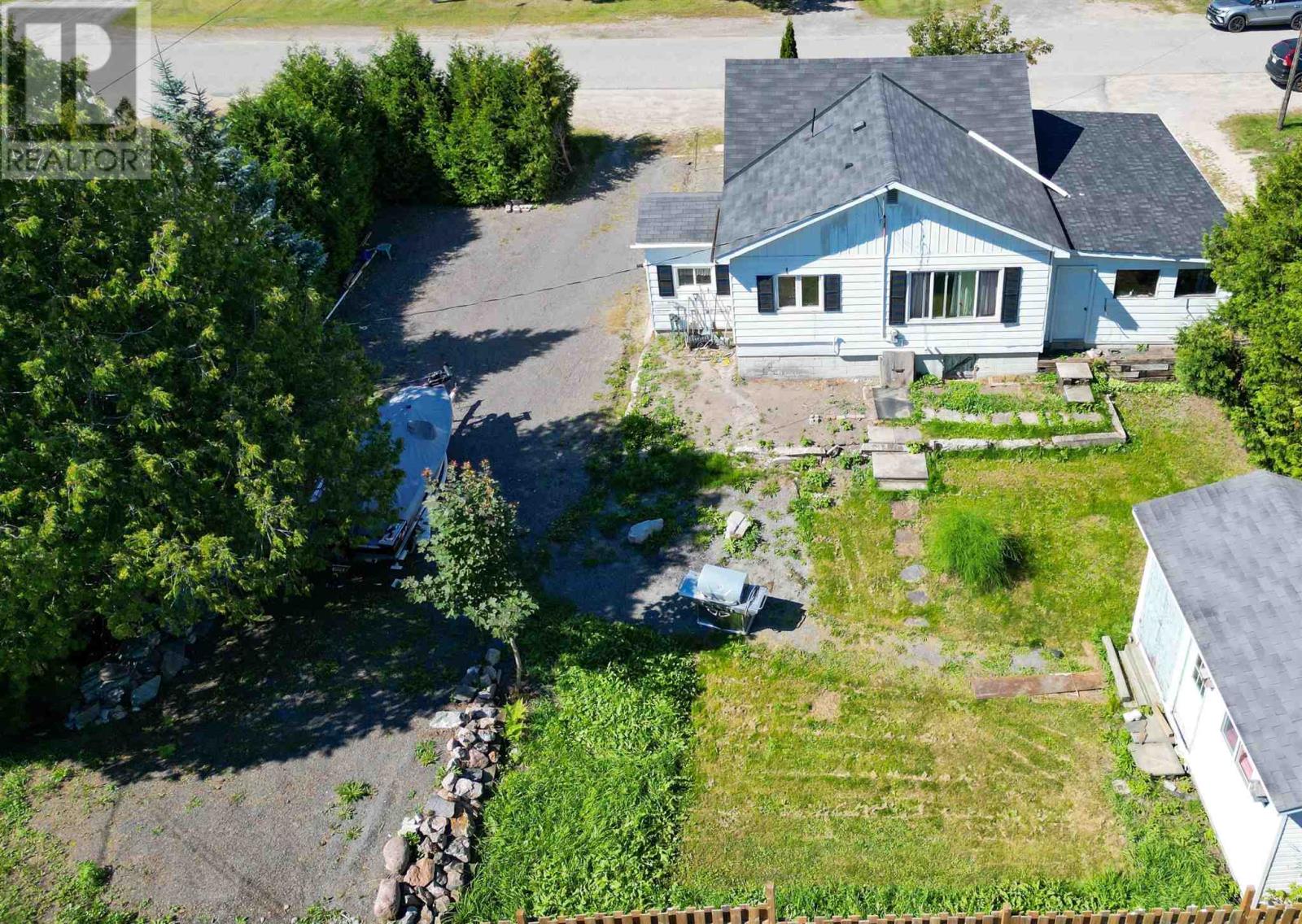 154 Hamilton Ave, Blind River, Ontario  P0R 1B0 - Photo 16 - SM262565