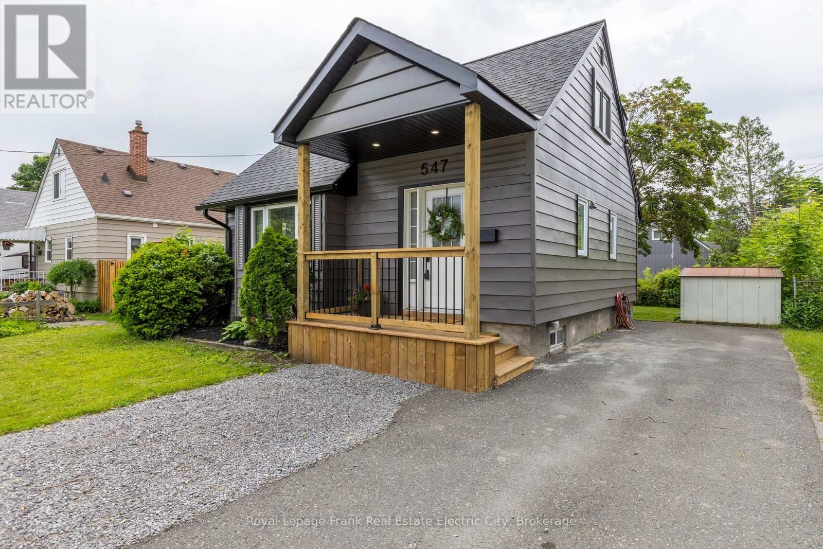 547 Rose Avenue, Peterborough, Ontario  K9J 4E6 - Photo 2 - X13790462