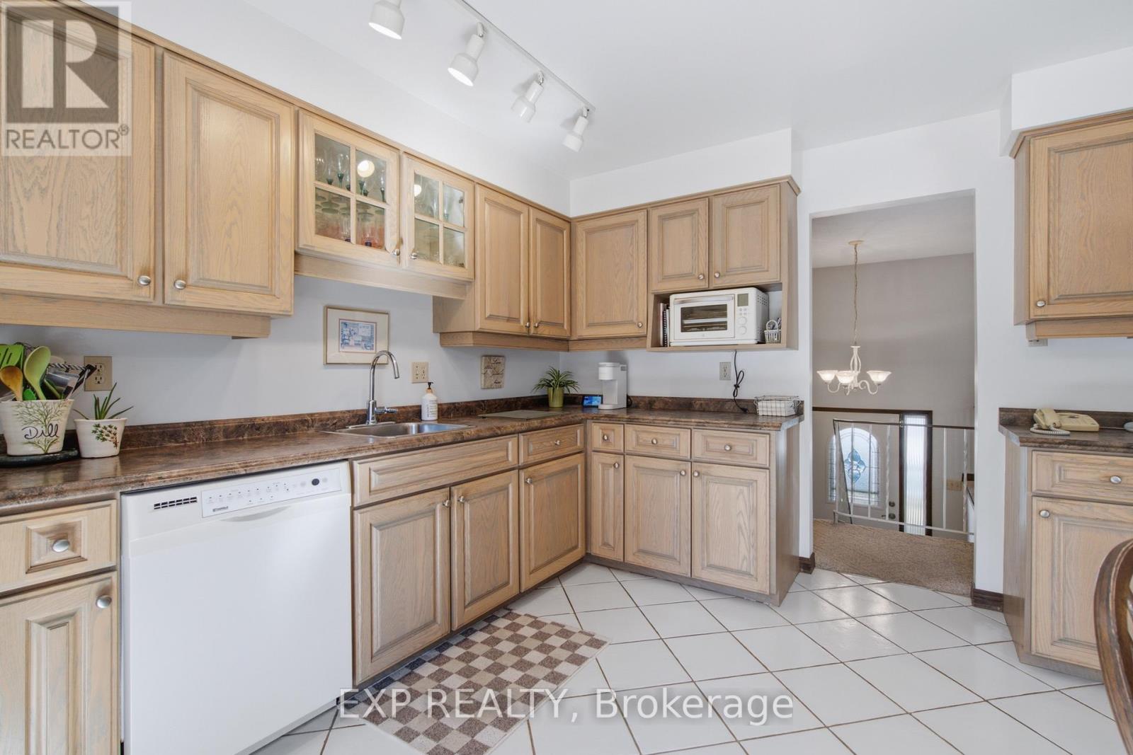 43 Tumbleweed Crescent, London South, Ontario  N6E 2N5 - Photo 13 - X13790558