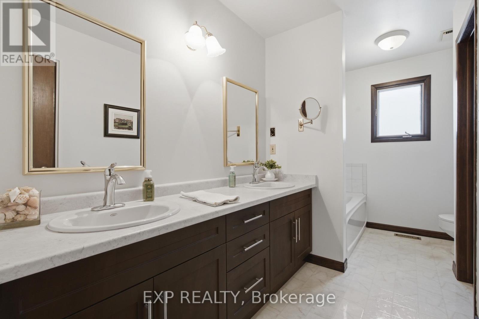 43 Tumbleweed Crescent, London South, Ontario  N6E 2N5 - Photo 23 - X13790558