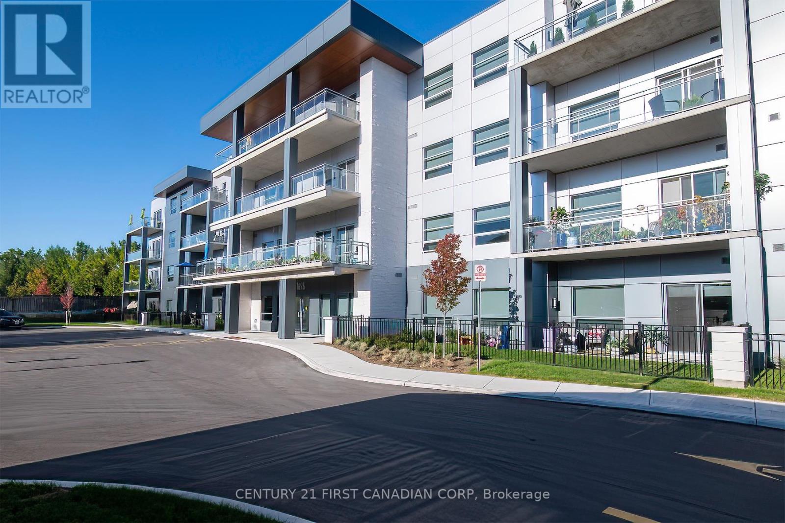 109 - 1696 Fiddlehead Place, London North (North R), Ontario  N6G 2V7 - Photo 1 - X13790582