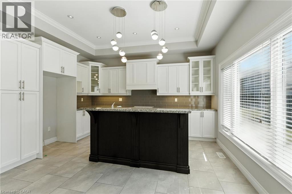43 Riesling Court, Hamilton, Ontario  L8G 0B4 - Photo 8 - 40823182