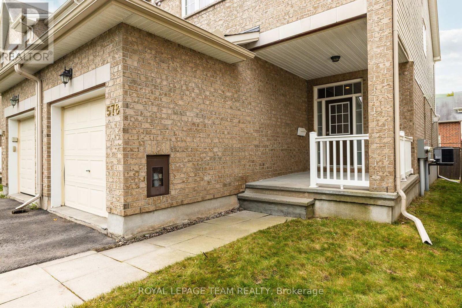 578 Remnor Avenue, Ottawa, Ontario  K2T 0A5 - Photo 2 - X13790486