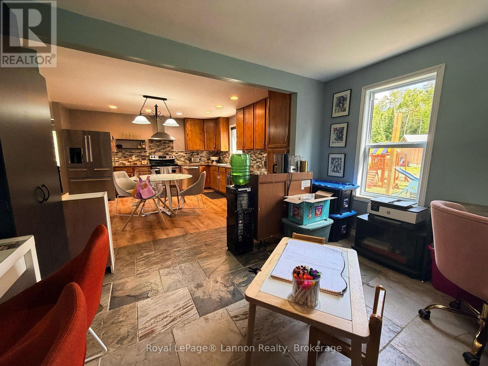 74 Macphail Drive, Greenstone, Ontario  P0T 1M0 - Photo 10 - X13790456